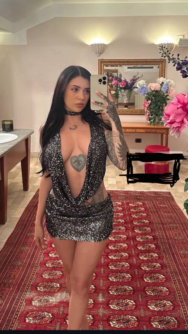 Hey dear I’m new in town accept payment on arrival Hey dear I’m new in town accept payment on arrival